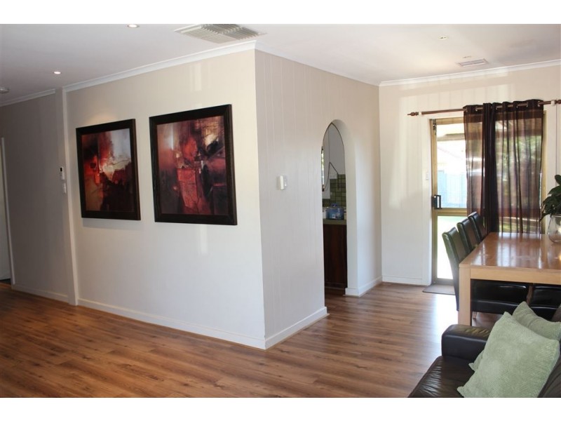 220 Hancock Road, Redwood Park SA 5097