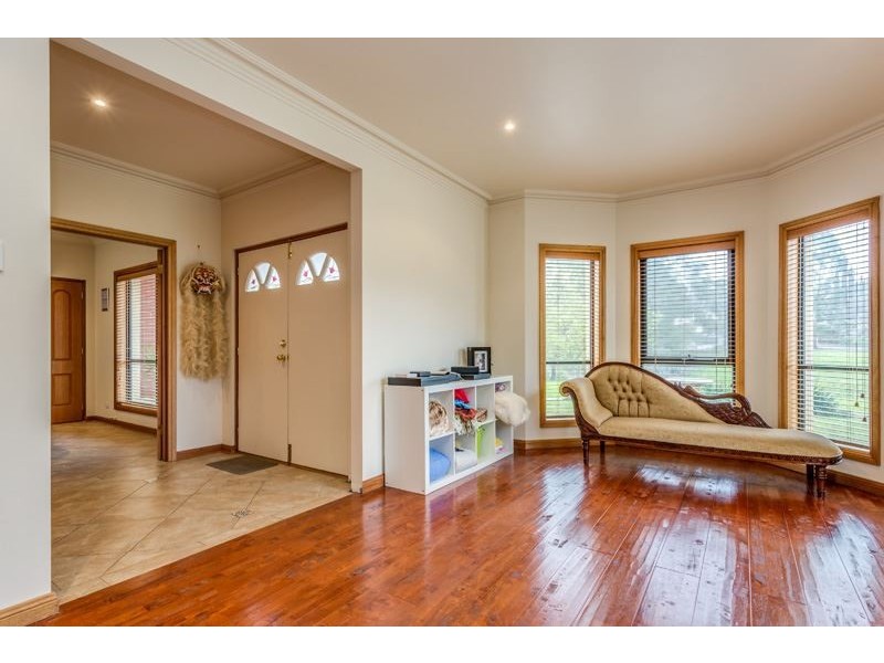 10 Yale Lane, Golden Grove SA 5125