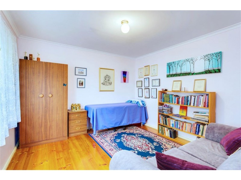 19 Minerva Crescent, Modbury Heights SA 5092