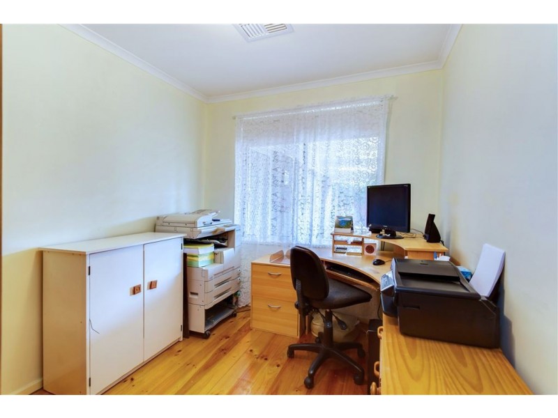 19 Minerva Crescent, Modbury Heights SA 5092