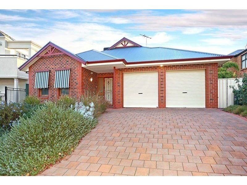 8 The Mews, Mawson Lakes SA 5095