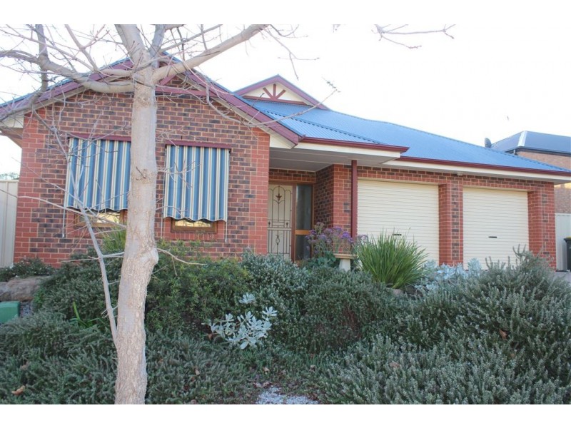 8 The Mews, Mawson Lakes SA 5095