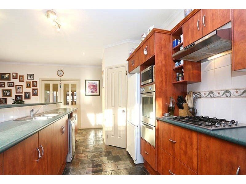 8 The Mews, Mawson Lakes SA 5095