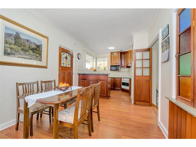 9 Greensview Road, Banksia Park SA 5091