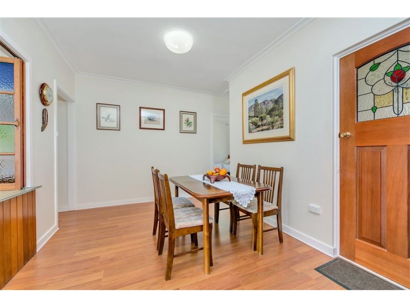 9 Greensview Road, Banksia Park SA 5091