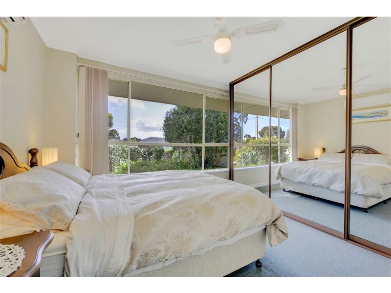 9 Greensview Road, Banksia Park SA 5091