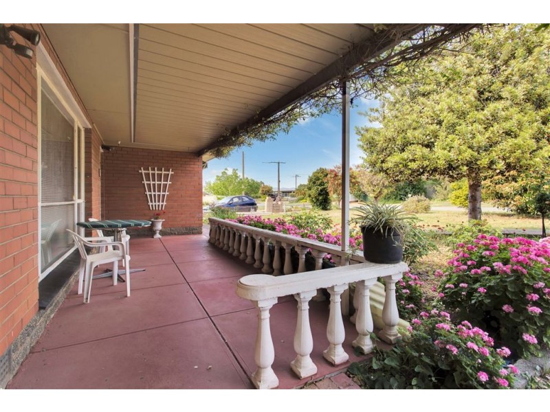 7 Garra Avenue, Modbury SA 5092