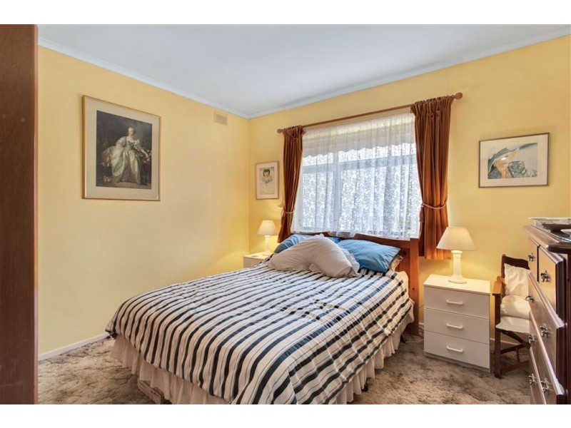 7 Garra Avenue, Modbury SA 5092