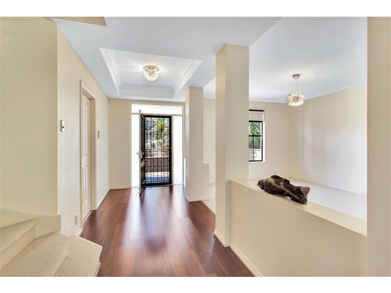 15 Glanville Crescent, Gulfview Heights SA 5096