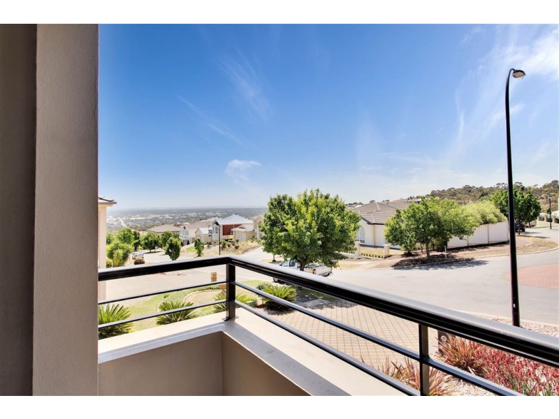15 Glanville Crescent, Gulfview Heights SA 5096