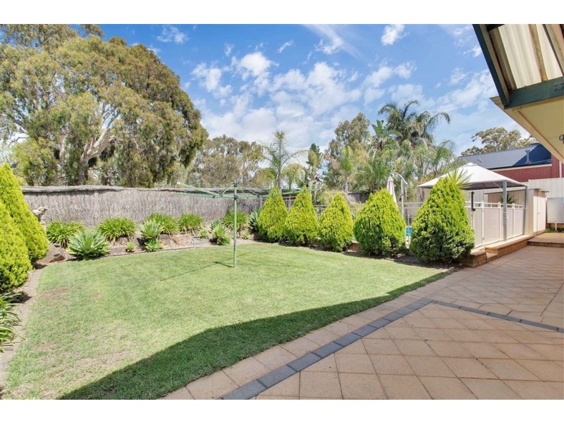 16 Holborn Court, Golden Grove SA 5125