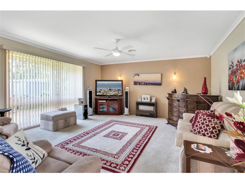 500 Grenfell Road, Fairview Park SA 5126