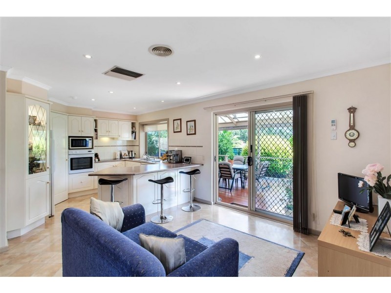 500 Grenfell Road, Fairview Park SA 5126