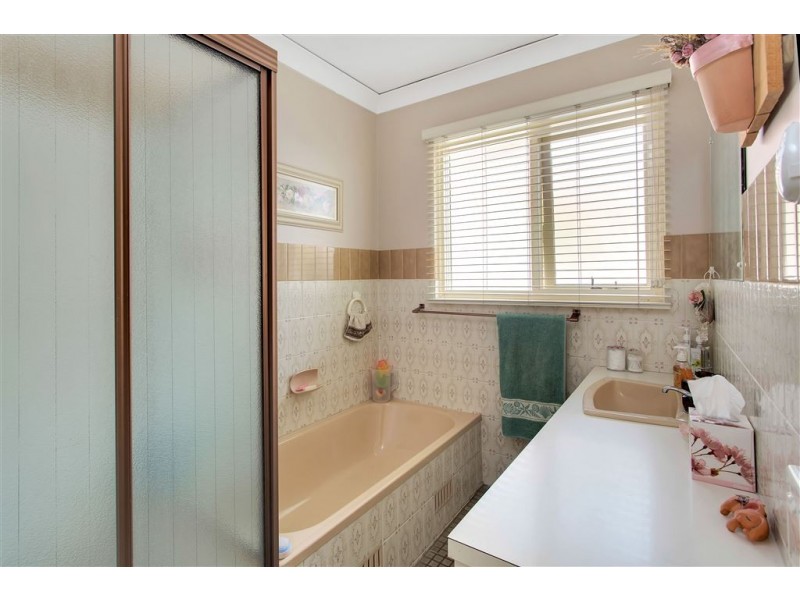 500 Grenfell Road, Fairview Park SA 5126