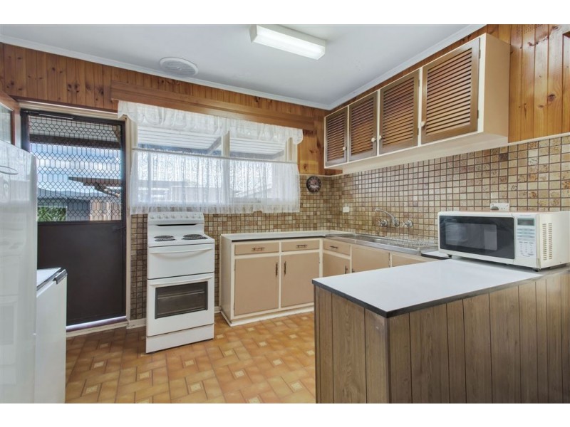 9 Nioka Road, Dernancourt SA 5075