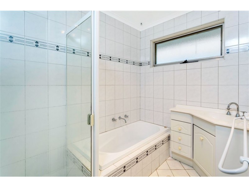 14 Anona Way, Fairview Park SA 5126