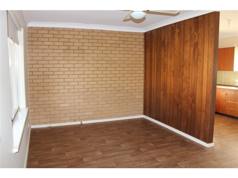 2/6b Spenfeld Court, Valley View SA 5093