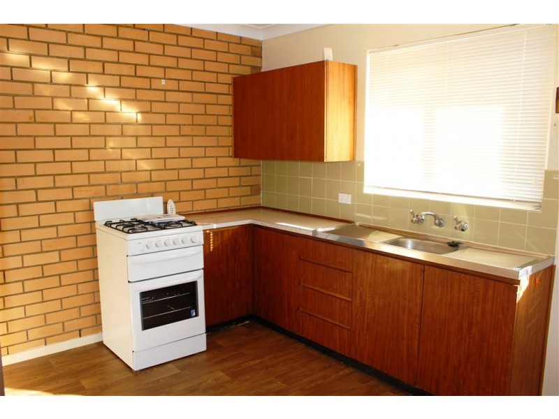 2/6b Spenfeld Court, Valley View SA 5093
