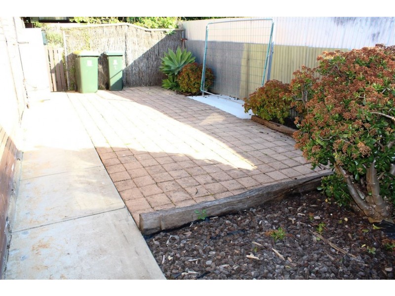 2/6b Spenfeld Court, Valley View SA 5093