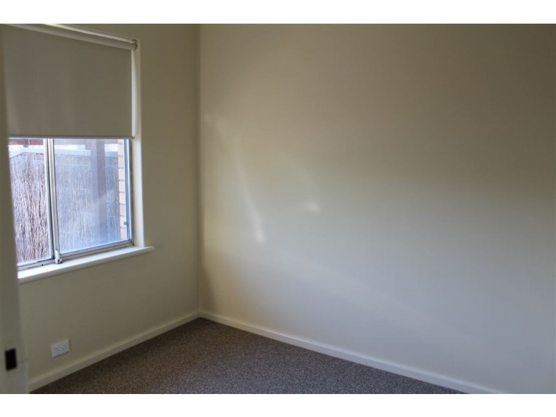 2/6b Spenfeld Court, Valley View SA 5093