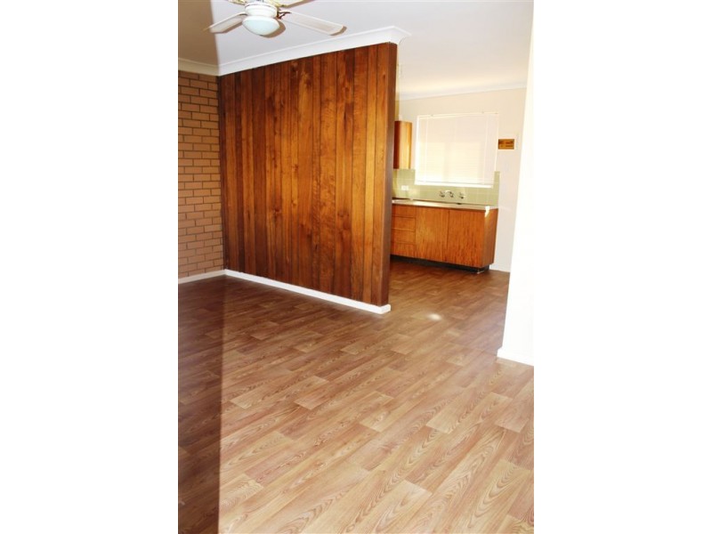 2/6b Spenfeld Court, Valley View SA 5093