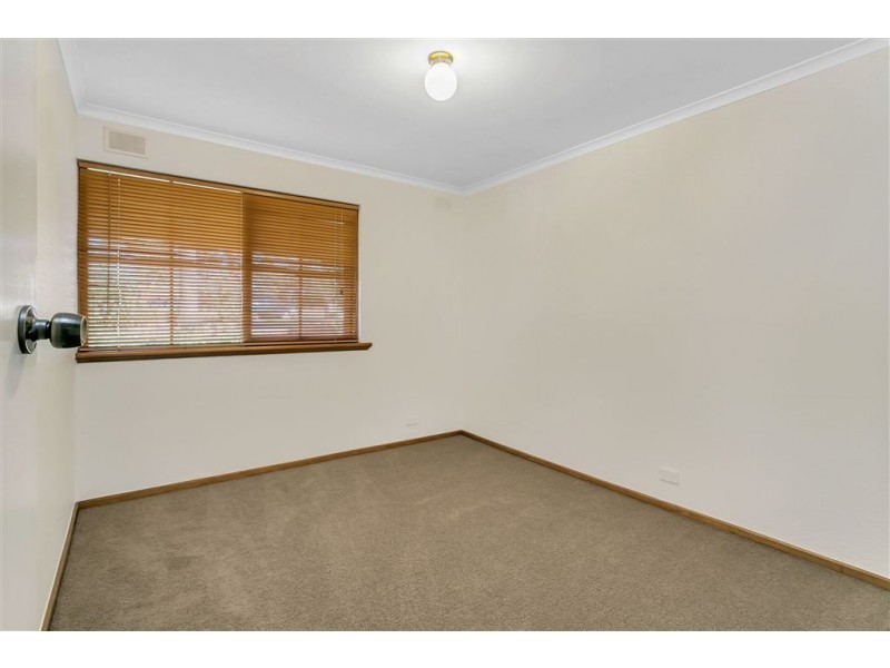 25 Sunhaven Road, Redwood Park SA 5097