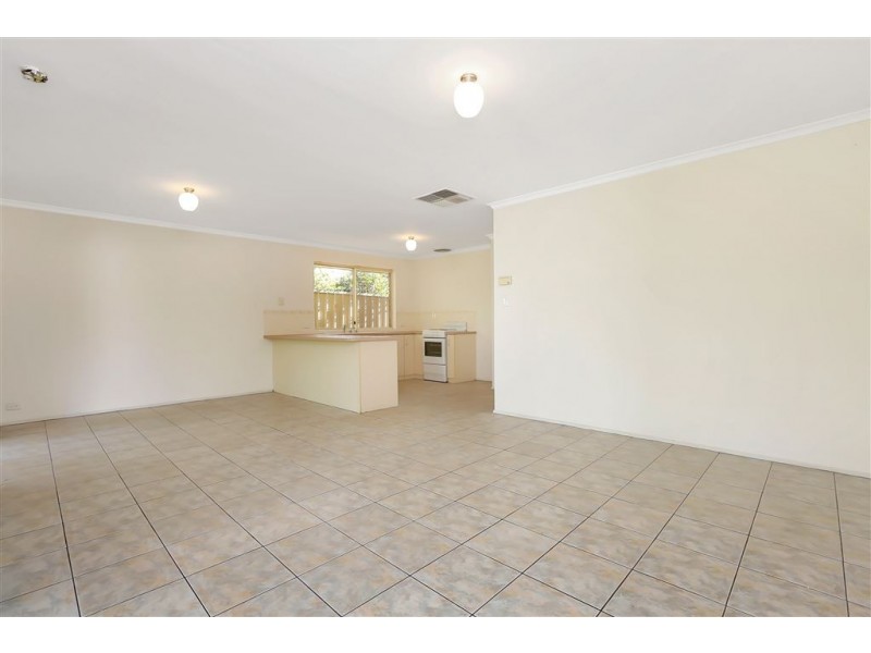 2/24 Paez Street, Paralowie SA 5108