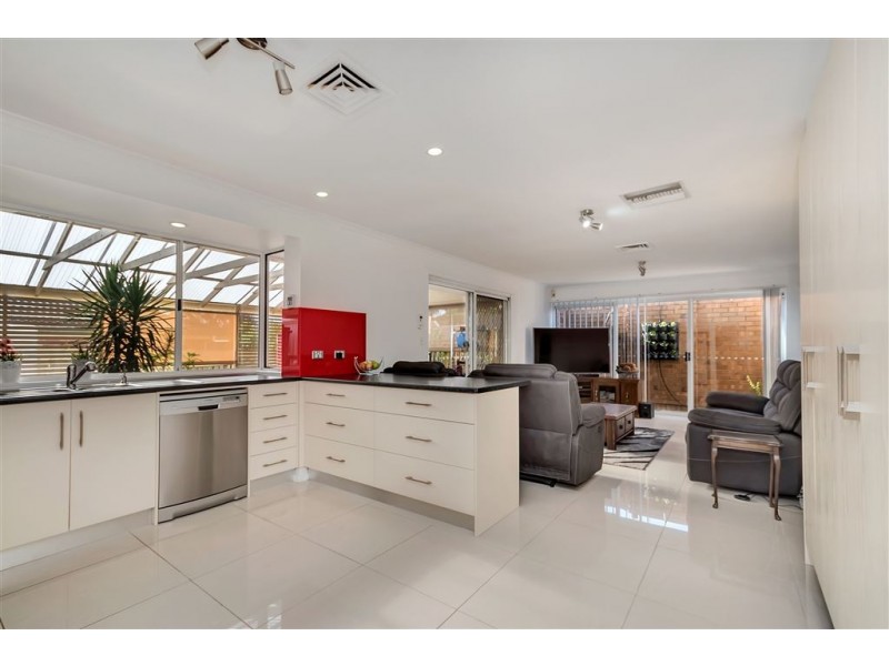 15 SouthWark Avenue, Salisbury Heights SA 5109