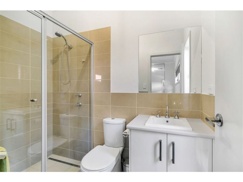 2A Mannum Street, Vista SA 5091