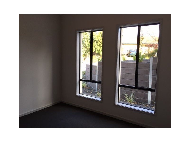 5a Raunsley Circuit, Greenwith SA 5125