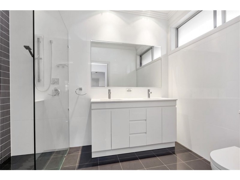 20a Waninga Drive, Holden Hill SA 5088