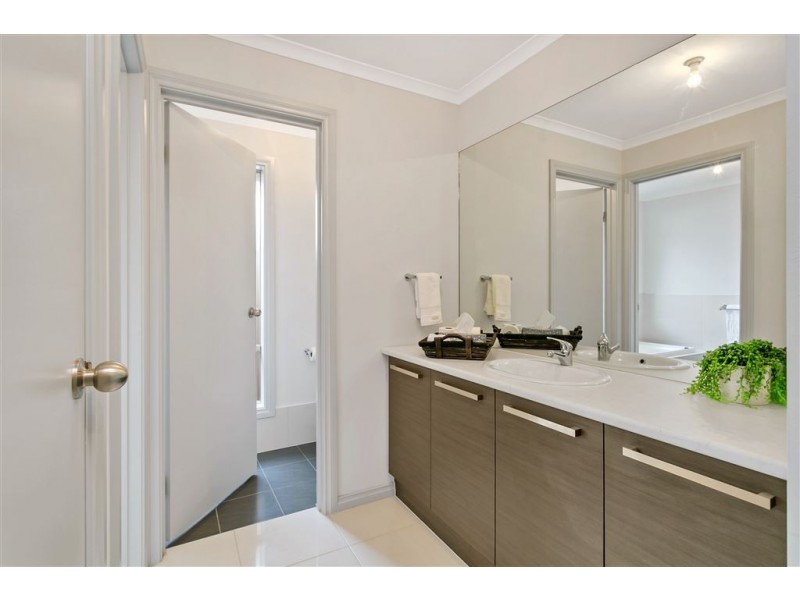 18A Illyarrie Avenue, Surrey Downs SA 5126