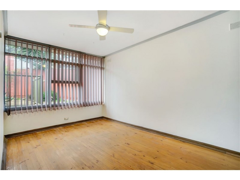 9 Loral Street, Para Hills SA 5096