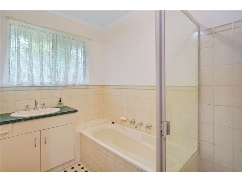 4 Stillwell Court, Greenwith SA 5125