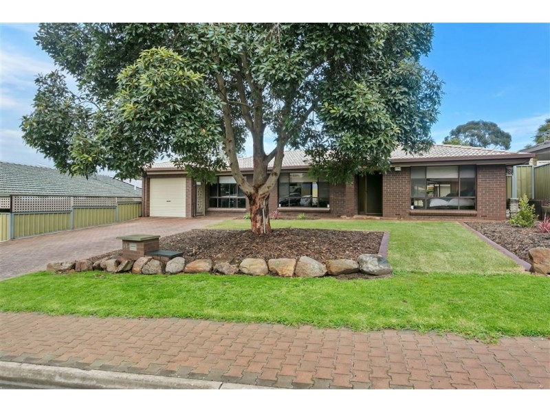 11 Marieberg Avenue, Modbury Heights SA 5092