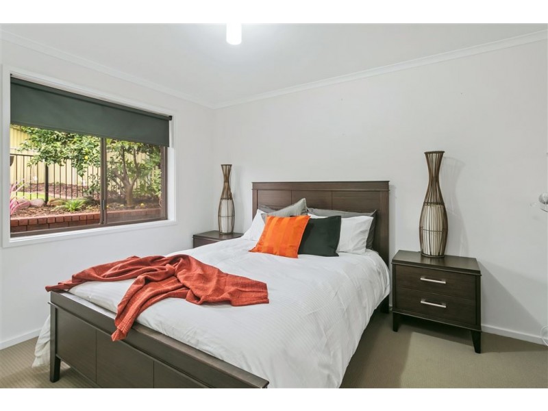 11 Marieberg Avenue, Modbury Heights SA 5092