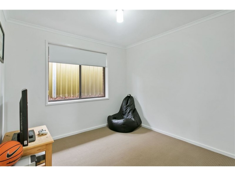 11 Marieberg Avenue, Modbury Heights SA 5092