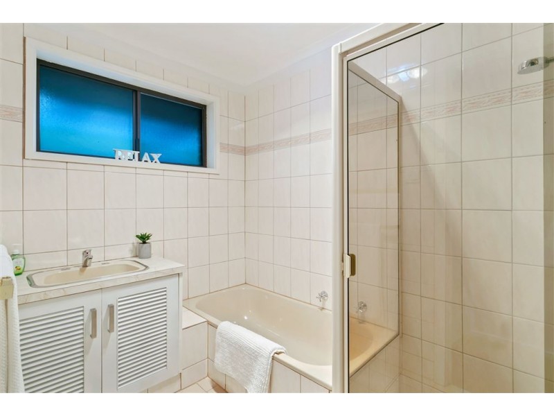 11 Marieberg Avenue, Modbury Heights SA 5092