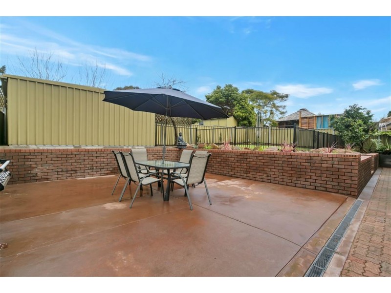 11 Marieberg Avenue, Modbury Heights SA 5092