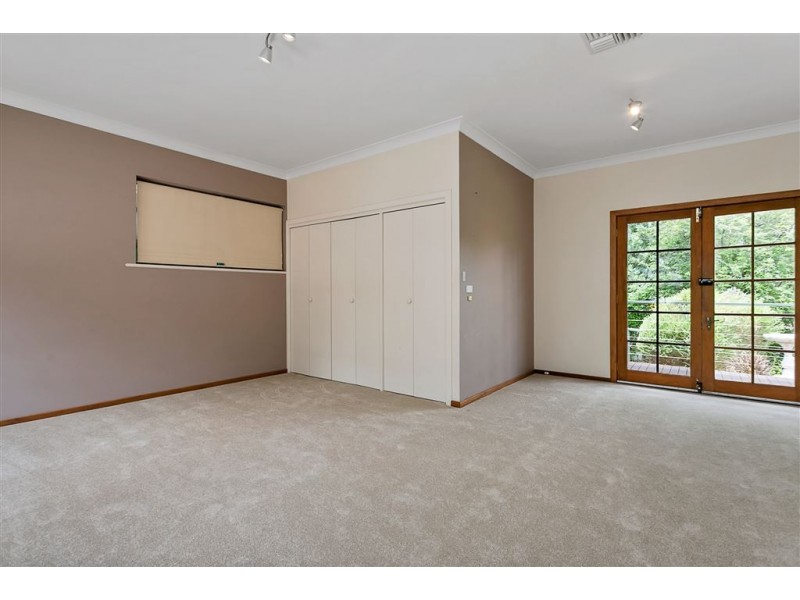 5 Nunyah Drive, Banksia Park SA 5091