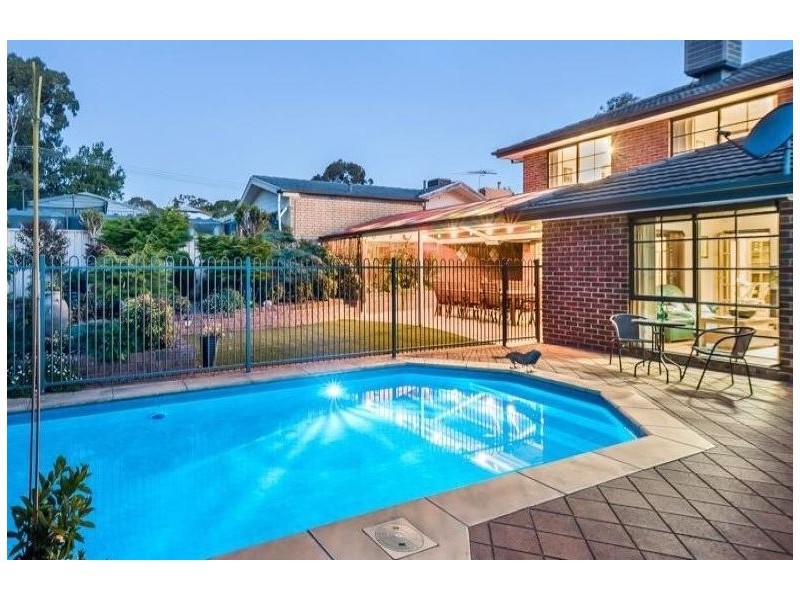 15 Golf Drive, Fairview Park SA 5126