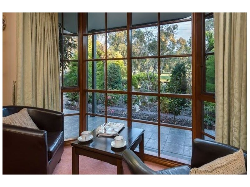 15 Golf Drive, Fairview Park SA 5126