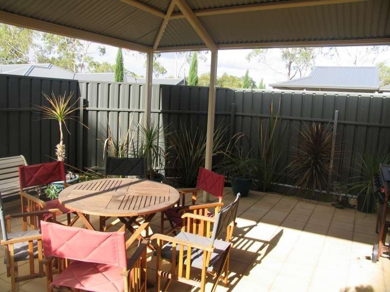 4/1 Hazel Grove, Ridgehaven SA 5097