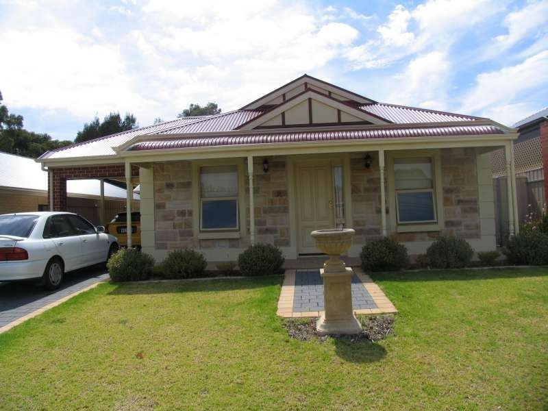 1a Toovis Ave, Hope Valley SA 5090