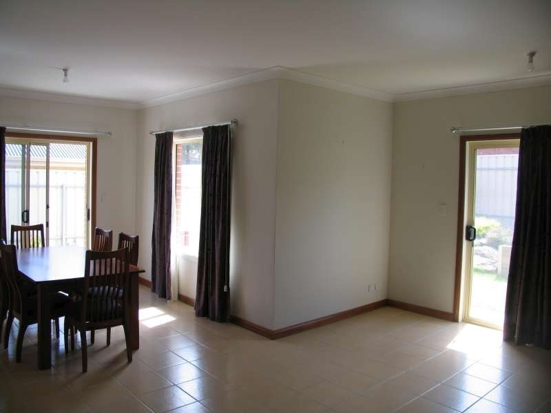 1a Toovis Ave, Hope Valley SA 5090