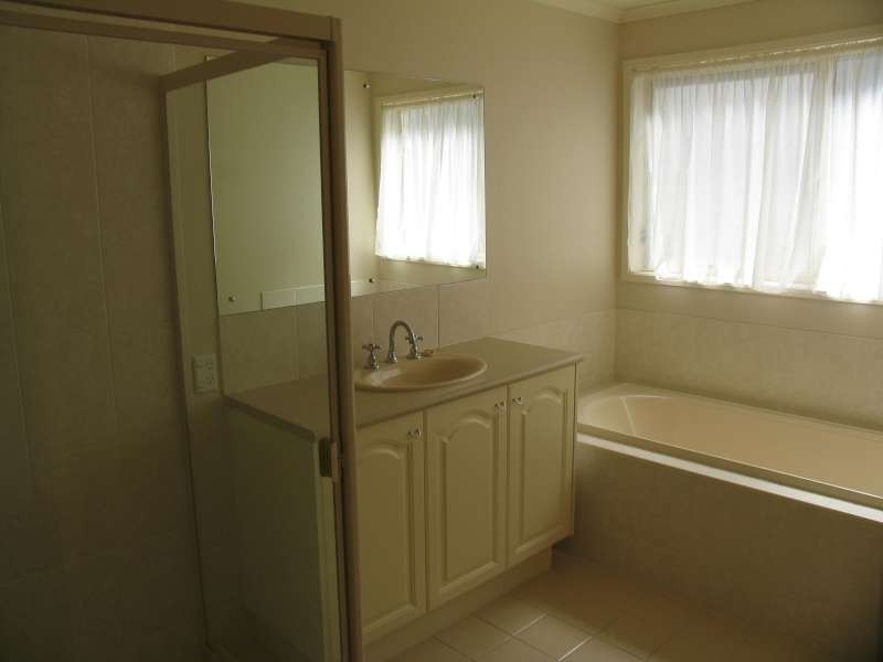 5 Nobel Court, Highbury SA 5089