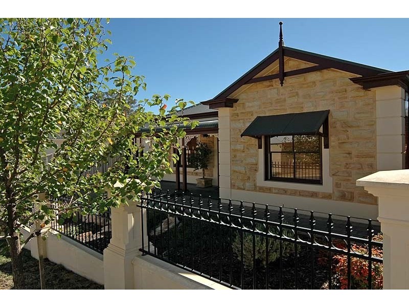 4 Hammersmith Pl, Golden Grove SA 5125