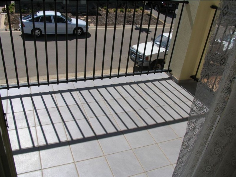 10 Mowbray st, Mawson Lakes SA 5095