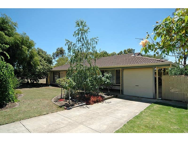 10 Pangari Drive, Fairview Park SA 5126