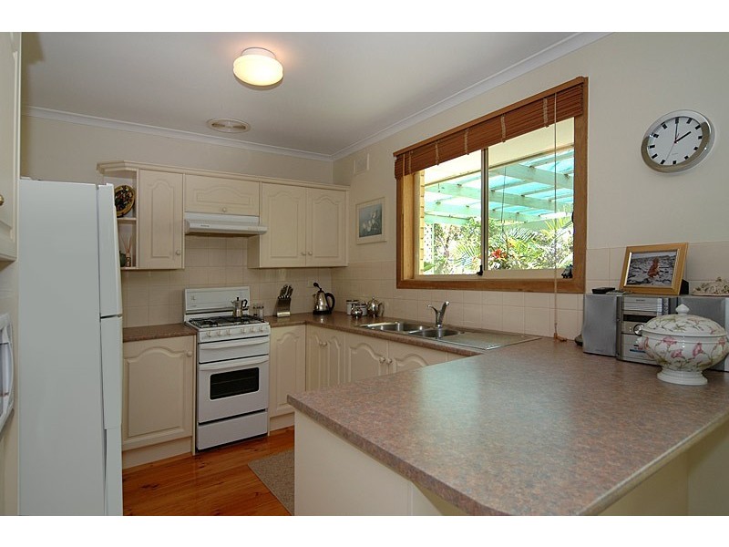 10 Pangari Drive, Fairview Park SA 5126